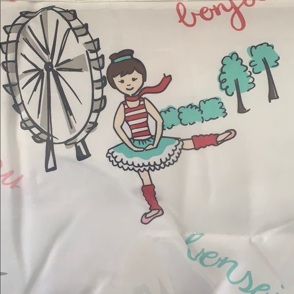 NWT Circo twin sized 5 piece bed set - Picture 4 of 6